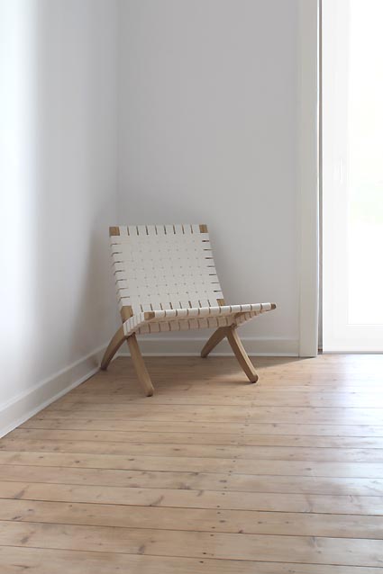 Chair_white